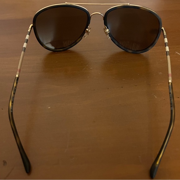 Burberry tortoise shell aviator glasses gold reflective lenses - Picture 2 of 6